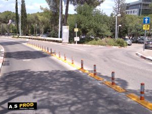 מפריד נתיבים עם עמוד 45 ס”מ