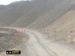 עמוד סימון נייד גובה 120 בדרך עפר