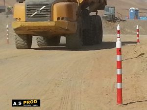 עמוד סימון נייד גובה 120 בדרך עפר
