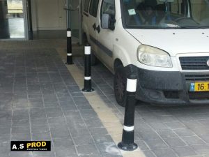 עמודי חסימה מפלסטיק גובה 80 לתיחום חניה