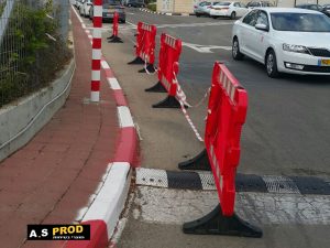 מחסום פלסטיק